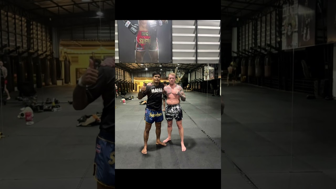 How I drop body fat in 8 weeks  eat in a caloric deficit. Zone 2cardio. Muay Thai ,full body weights