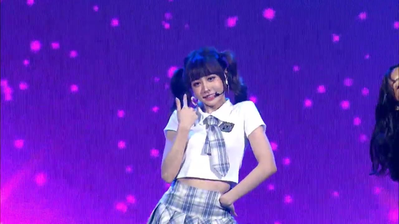✨依渟表演紀錄✨：六都電競 組曲表演 傻傻愛上你&times;要愛愛&times;愛你 ❤️❤️❤️