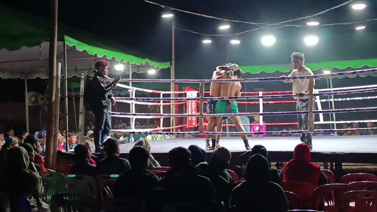 ဇွဲကပင်တပေါင်းလပြည့်နေ့လက်ဝှေ့ပွဲ ပွဲကလှတယ် #axyt #everyone #fyp 