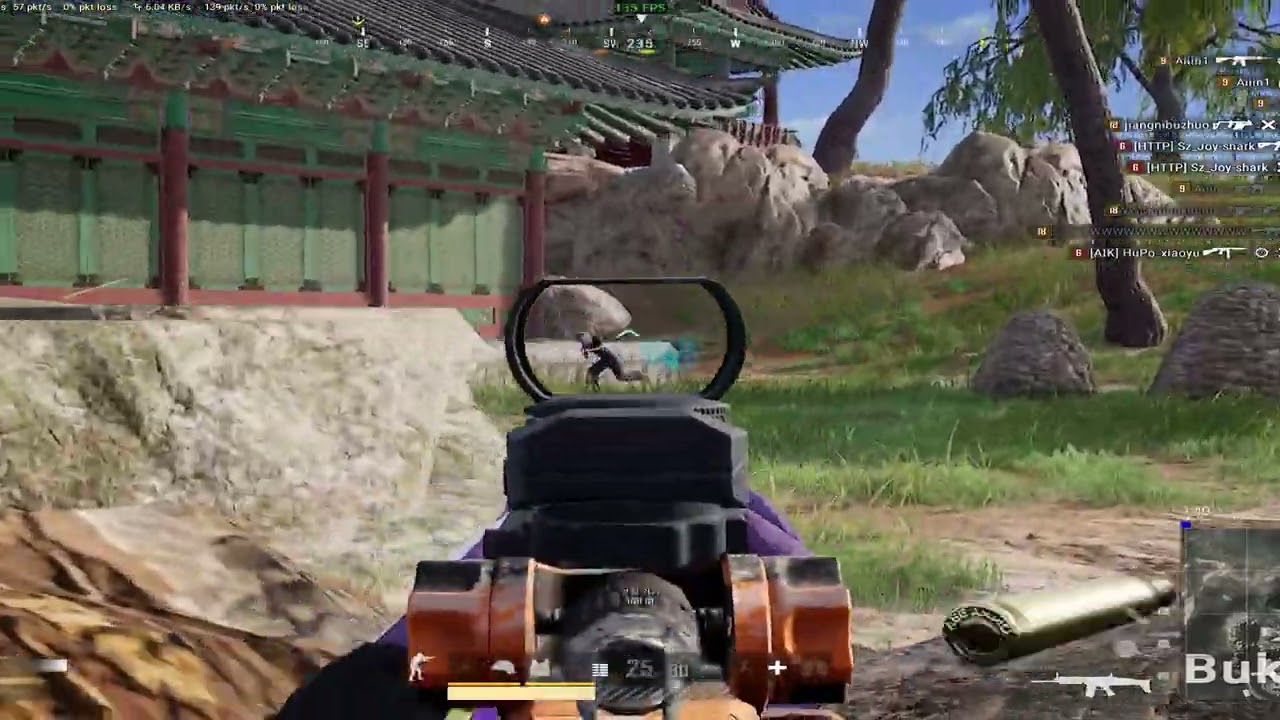 그녀는 달빛보다 차갑고, 별빛보다 아름다웠다.