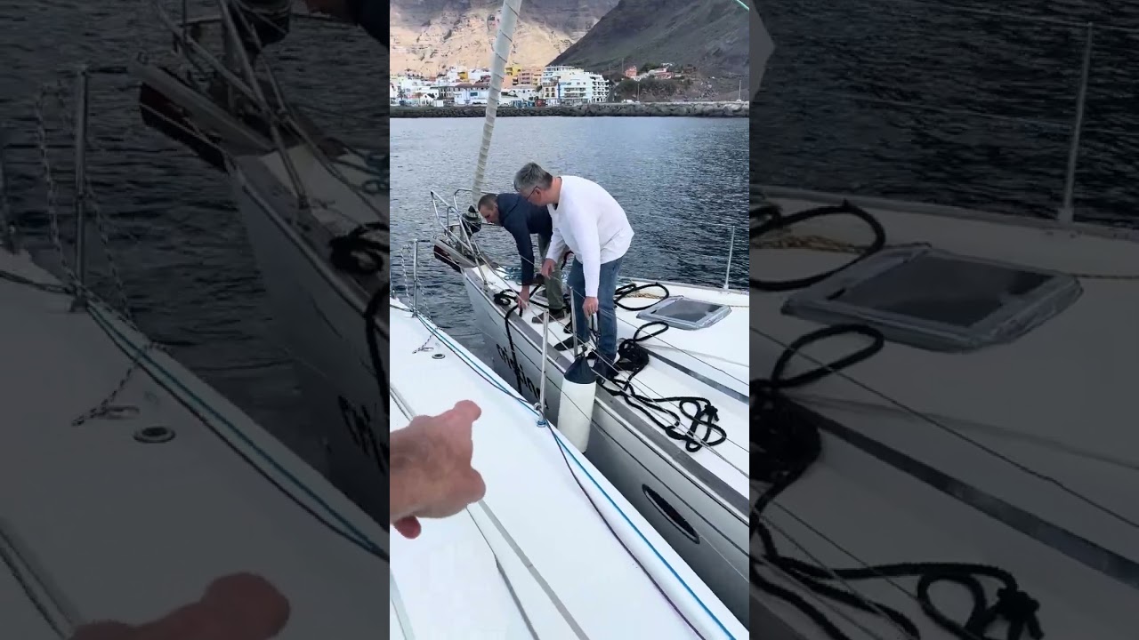 Oldalt állási manőver, Puerto de Vueltas, La Gomera, Kanári gyakorló vitorlástúra (3. szint)