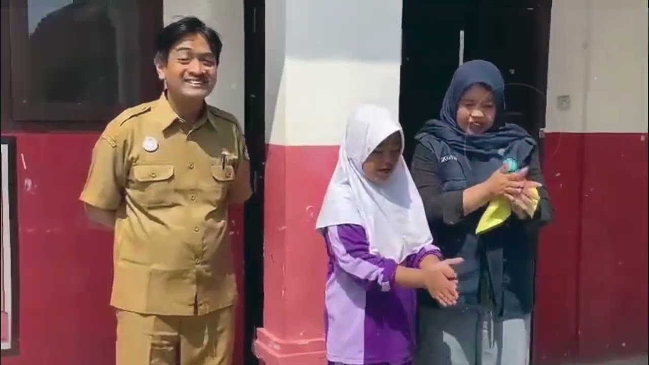 PROFIL DESA MEKARJATI | KECAMATAN HAURGEULIS | KABUPATEN INDRAMAYU | KELOMPOK 26 DESA MEKARJATI