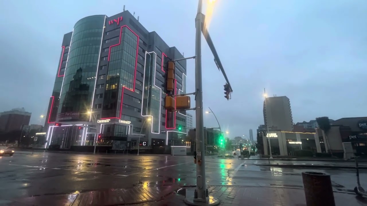 Downtown Edmonton rainy morning #hello  to all outstanding members and friends