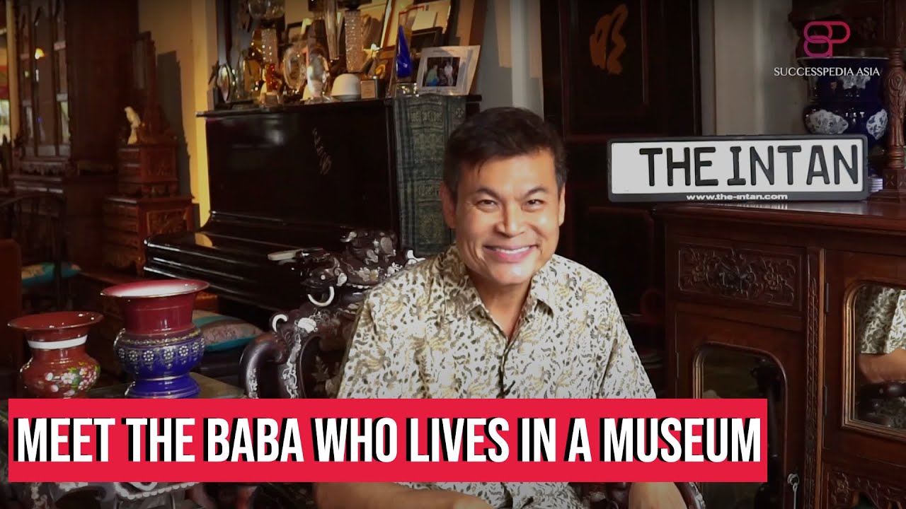 Meet Baba Alvin Yapp who lives in a Peranakan museum (The Intan)