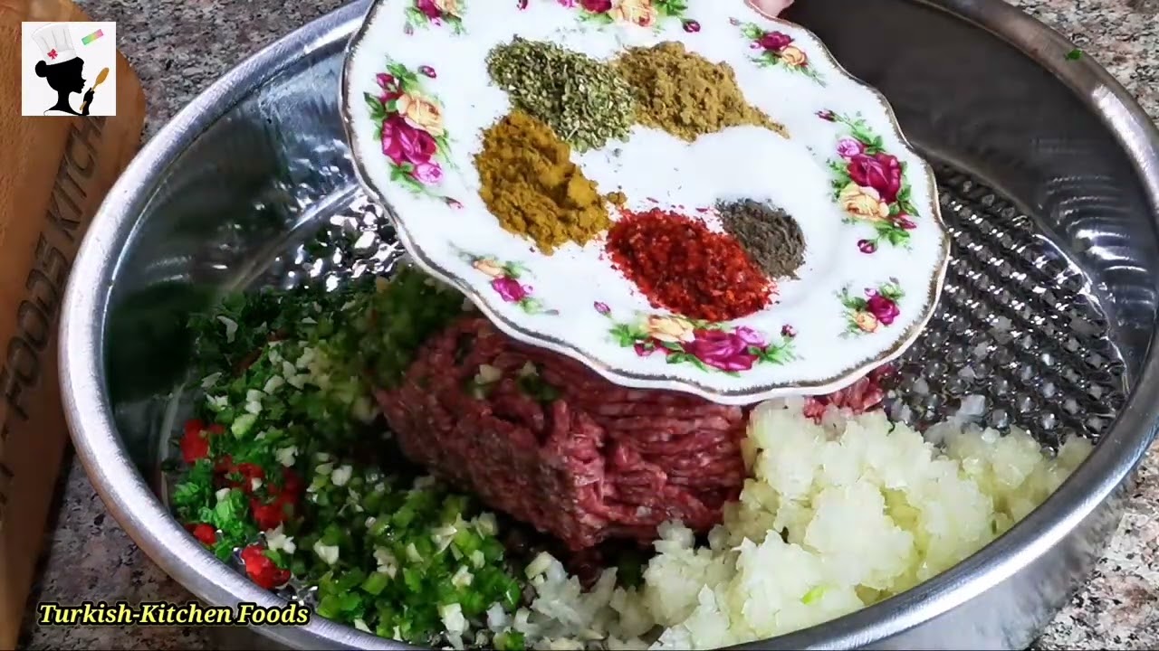 سینی تپسی کباب مادران در ترکیه😋 لذیذ،راحت و بی دردسر در پنج دقیقه موادش آماده بذار بپزه 👌