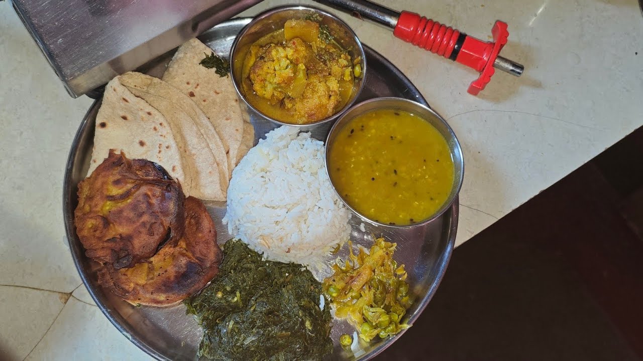 Indian veg lunch simple full thali 20 मिनट में तैयार होने वाली veg thali recipe 😋#vegthalirecipes 🙏🙏