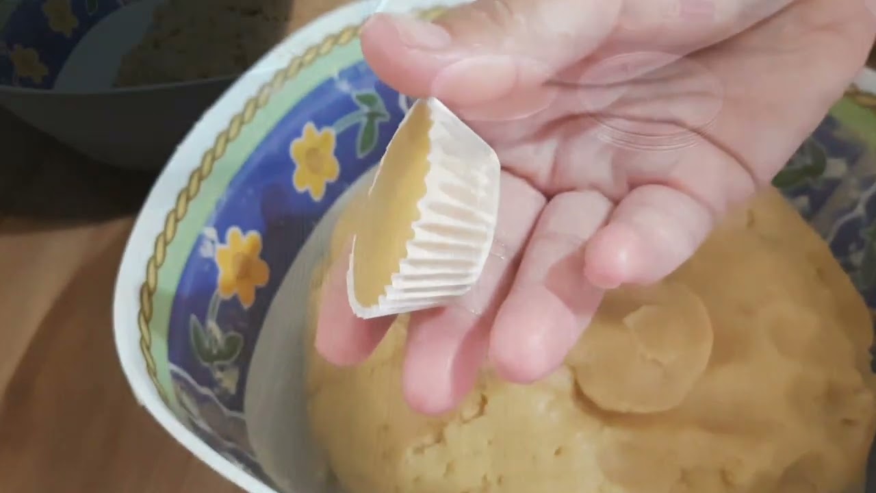 Massa de EMPADA econômica e deliciosa - Assando em forma de papel