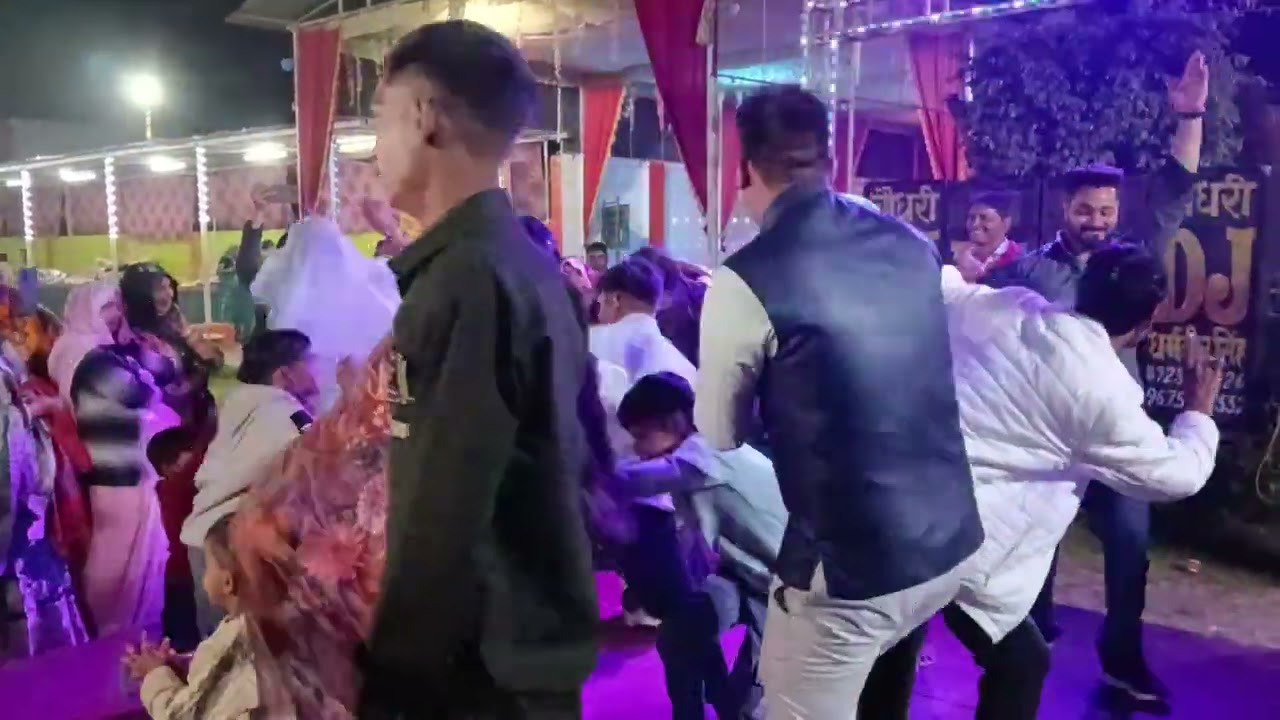 Bubul ko so bachha ❤️Laal lugda me 