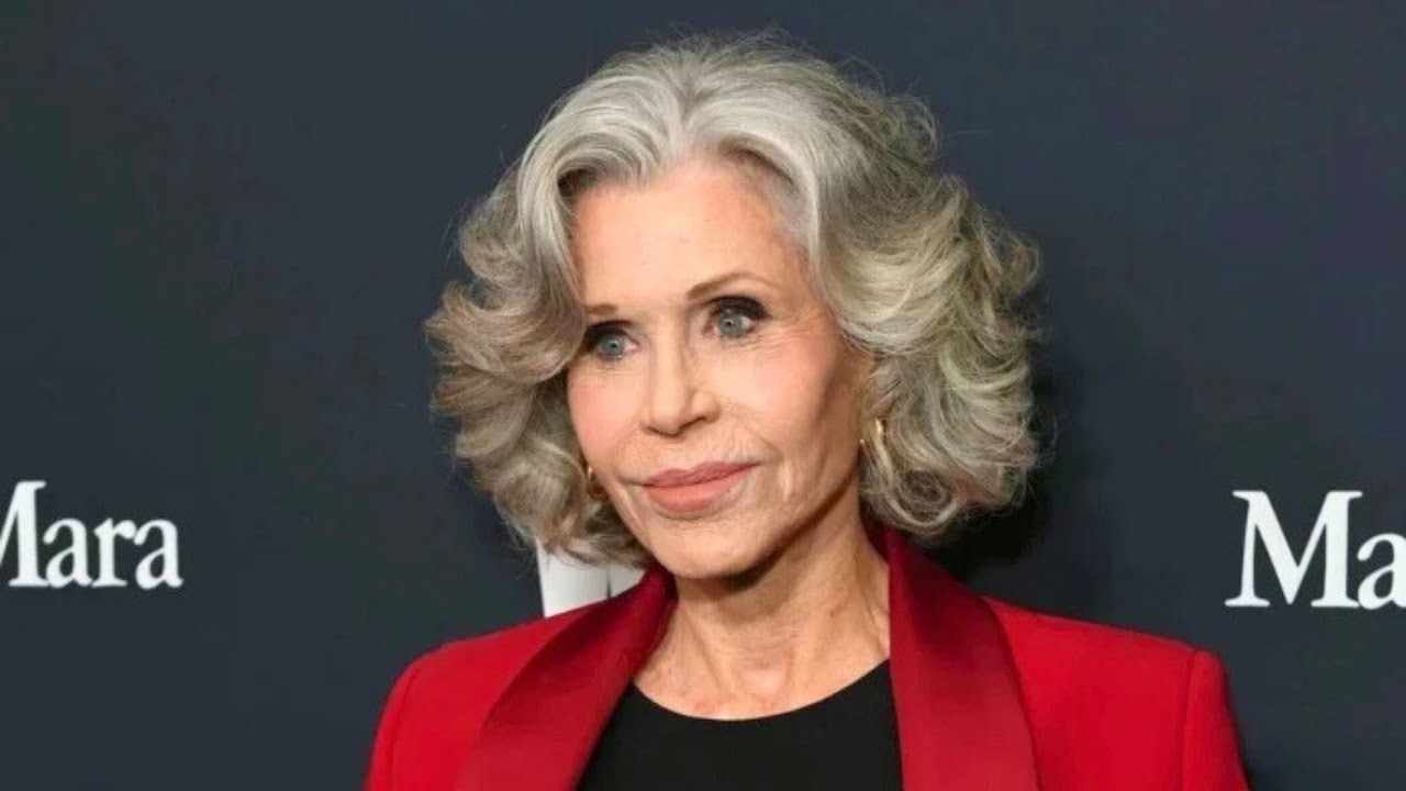 🌟 Jane Fonda opens up on her ‘busy year’ ahead! 😲✨