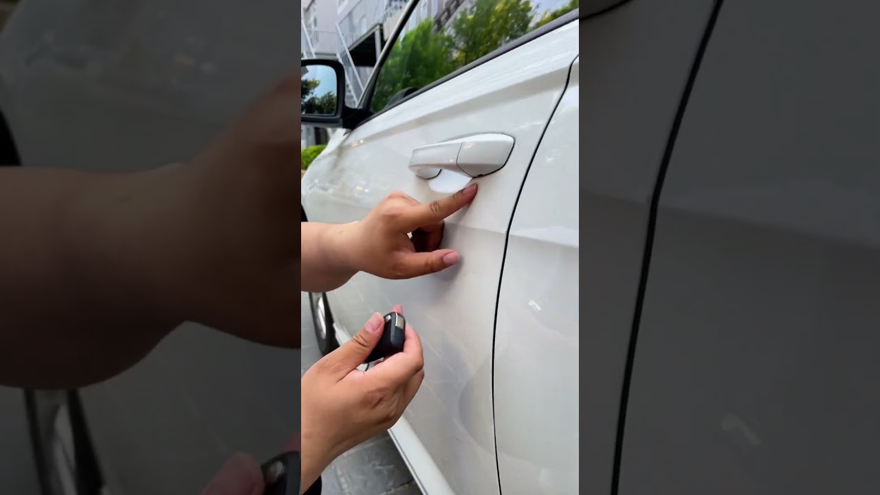 Bagaimana cara membuka pintu mobil jika kunci mobil kehabisan aki?#driving #tips #howto  #car