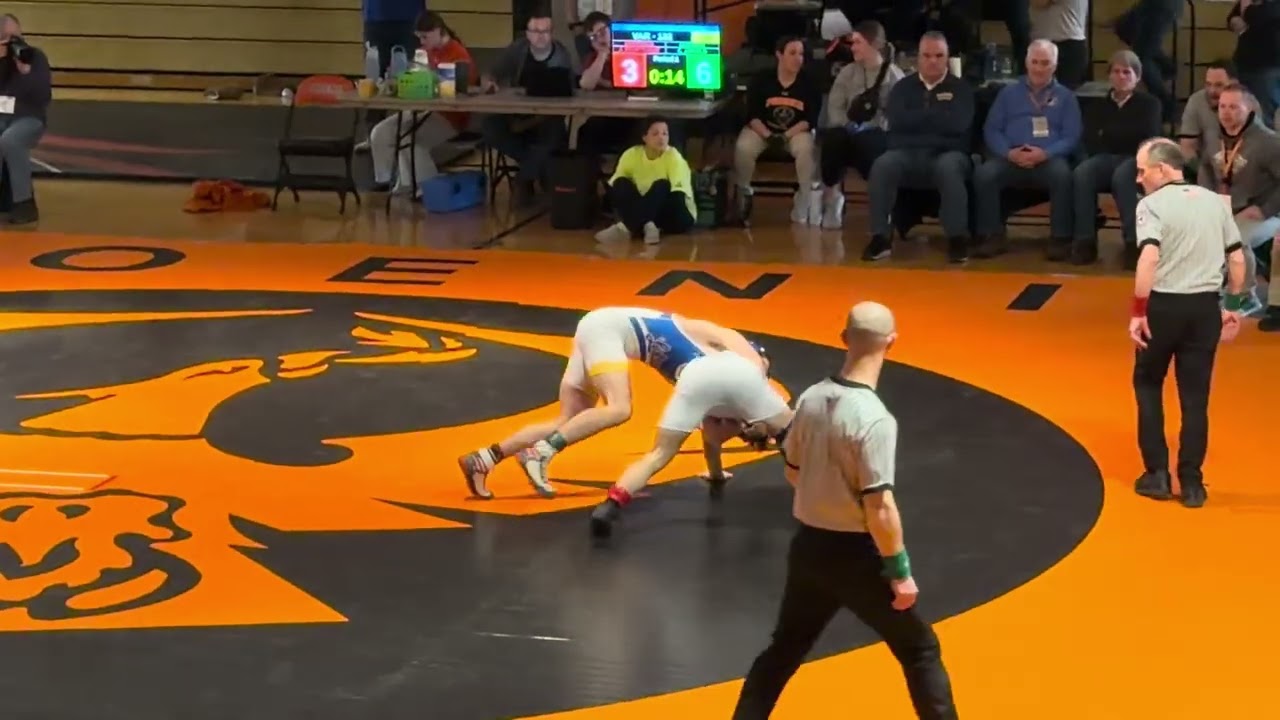 Jonah Sturtevant (ACS Sophomore) vs Cullen Arnold (Caz, Junior) 132lbs Class C Final 