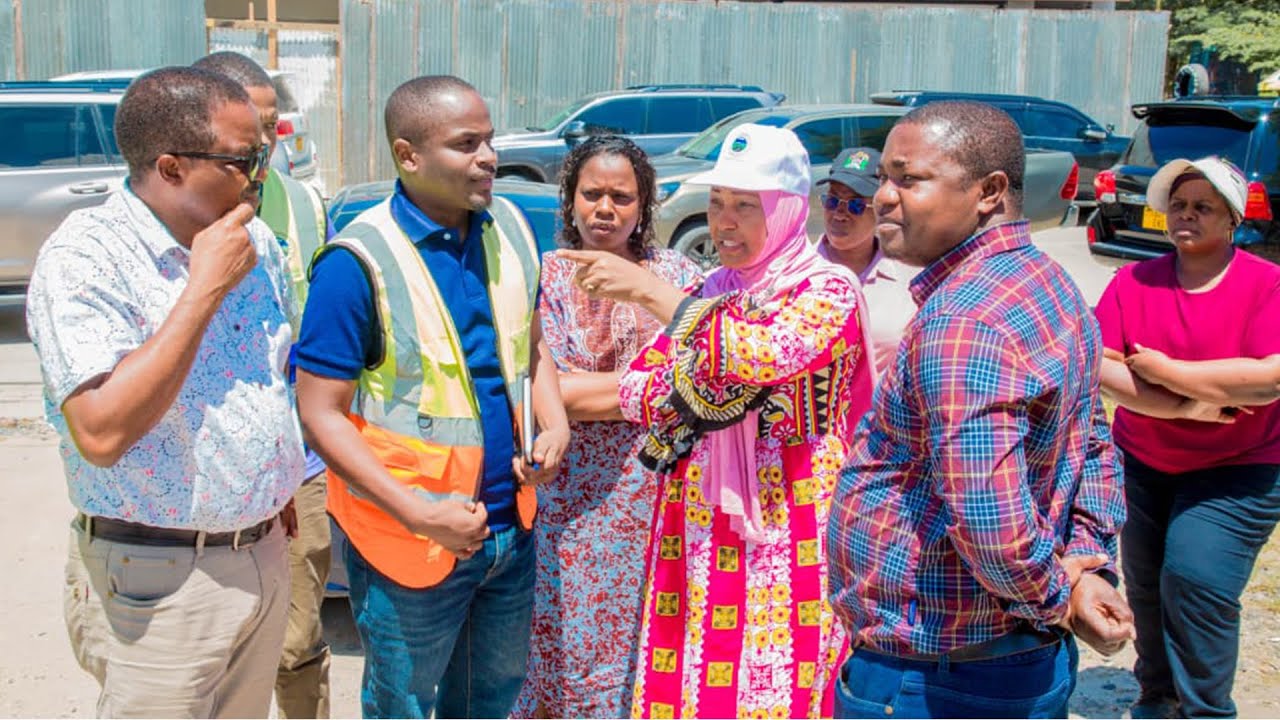 KATIBU MKUU UJENZI AAGIZA TANROADS KUPUNGUZA MSONGAMANO JIJINI DAR ES SALAAM