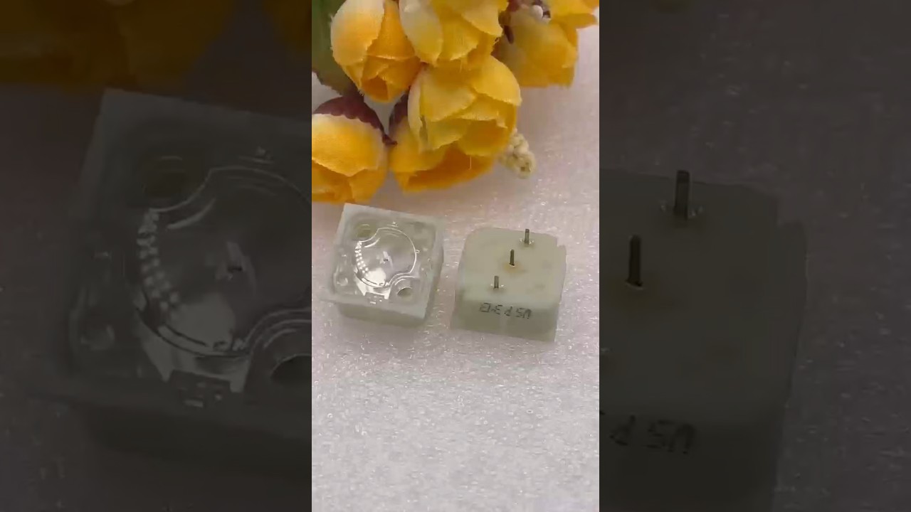 3.14.001.006/0000 RAFI Tactile switch RF19, silver, non-illuminated, 2.9&plusmn;0.6N, 1momentary19*19*9.7mm