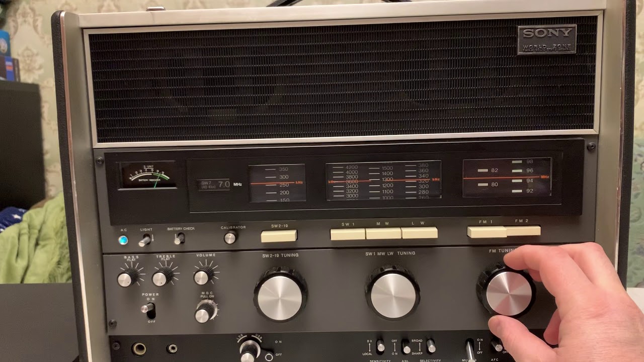 Sony CRF 230 b. И Алексей Гудошников.