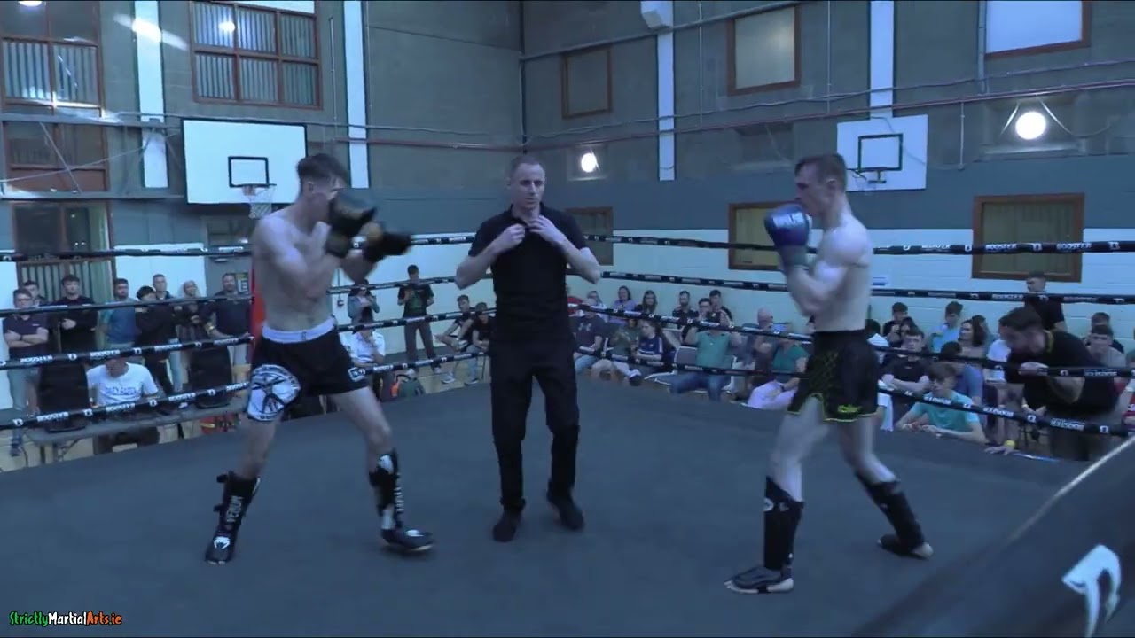 James Galvin vs Colm Quinn - Arena Kickboxing 3