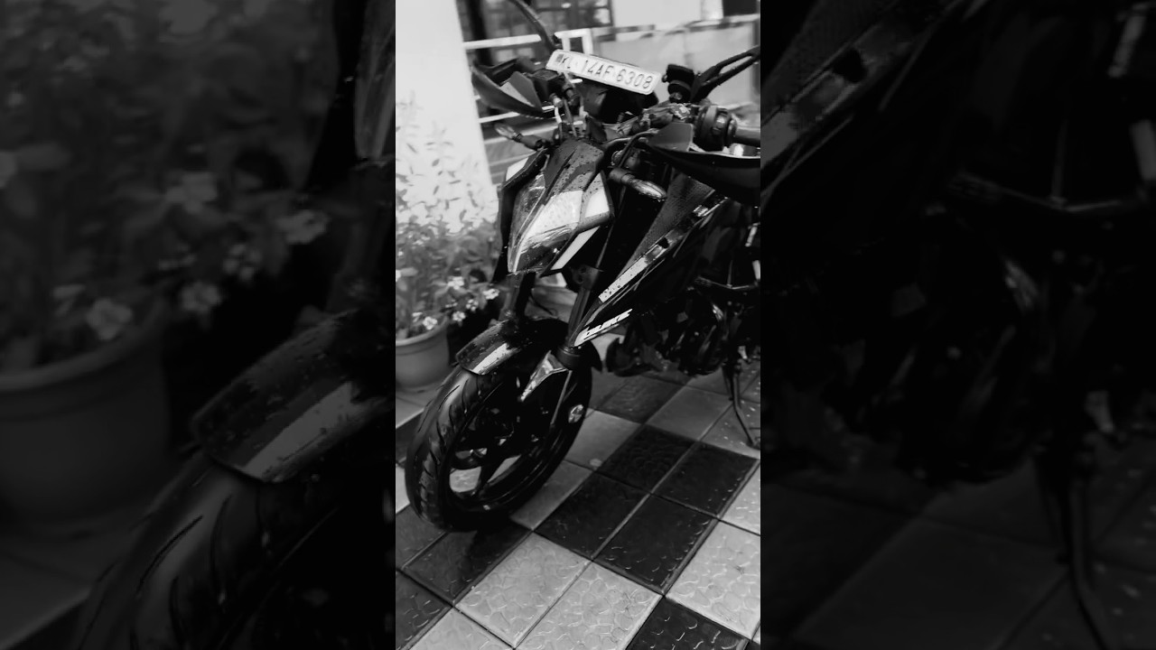 Black KTM DUKE 250 #ktm #duke #ktmduke250 #shorts #ktmduke