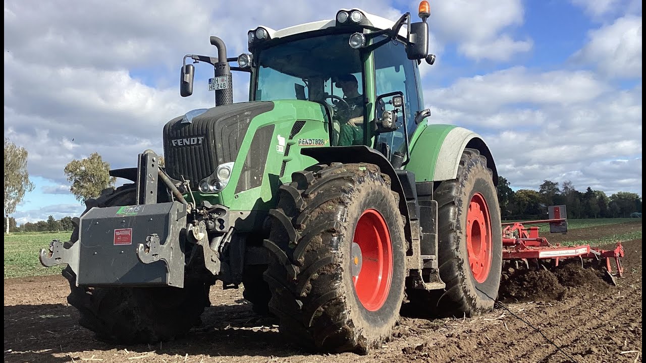 Fendt 826 Vario beim Grubbern mit einem Horsch Terrano