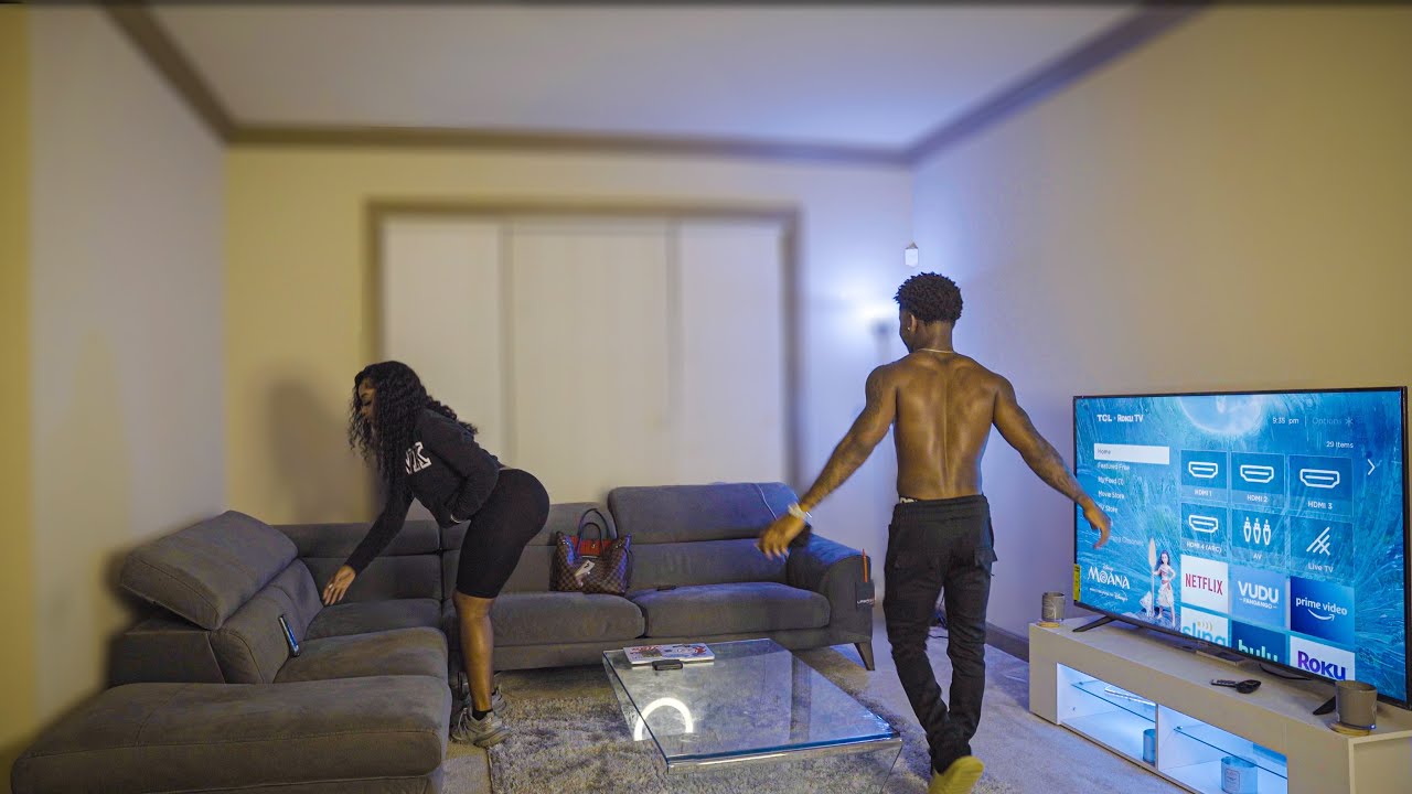 Walking In SHIRTLESS On STRlPPER Friend😍 (hidden camera prank) GONE AMAZING