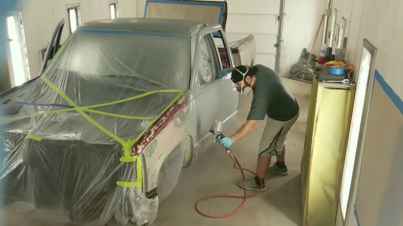 Painting automotive Primer. 90's model GMC.