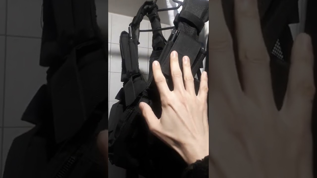 Pattern 83 Battle Jacket - Replicas - MFH Tactical Weste vs Brandit Tacical Weste