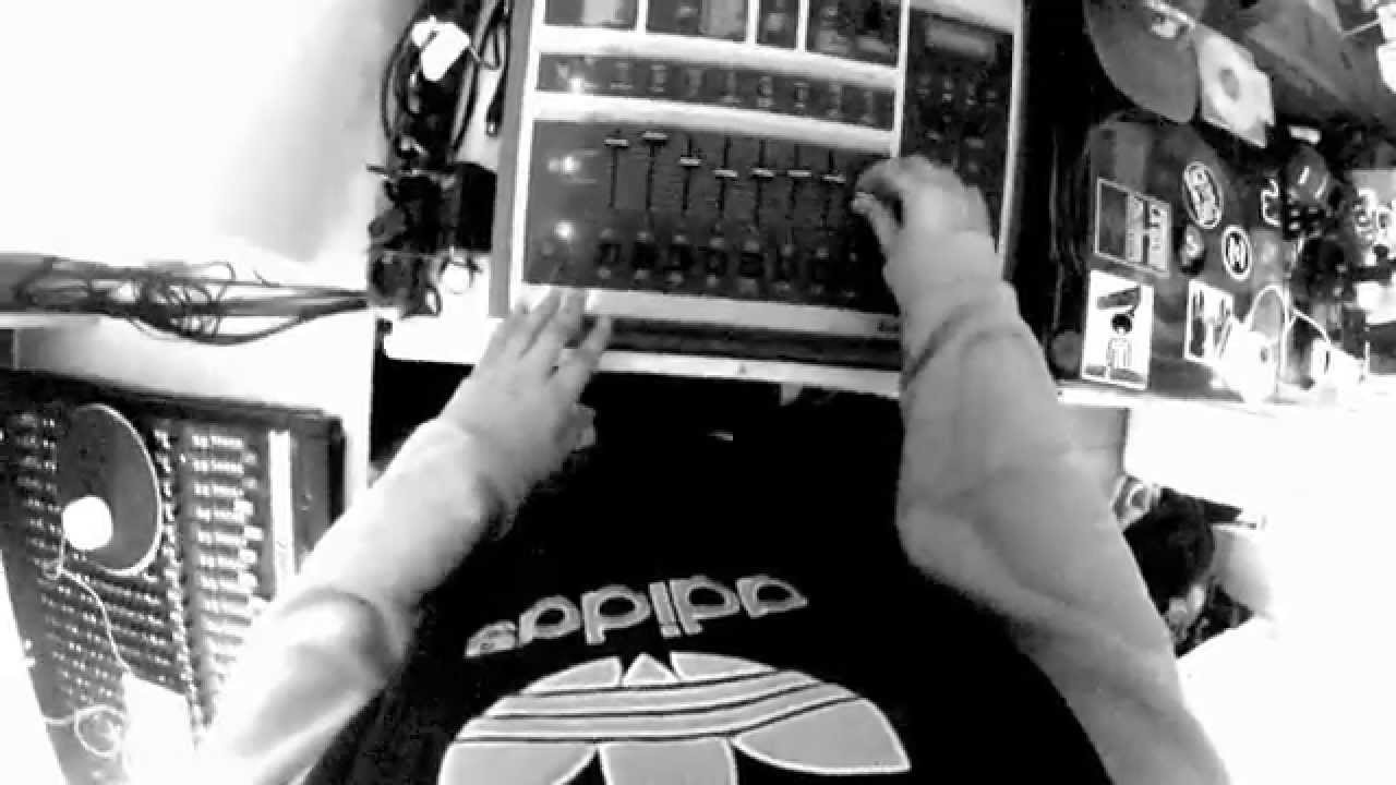 EMU SP12 & AKAI S950 - MPadrums 2