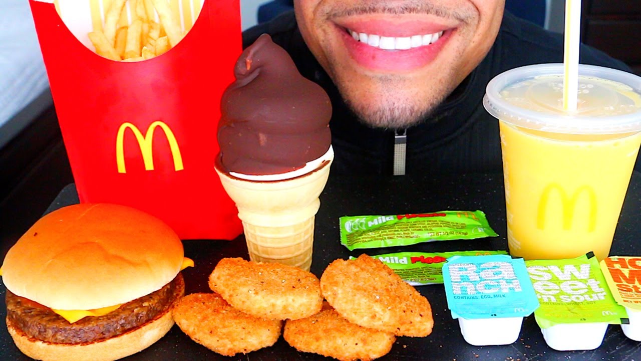ASMR EATING MCDONALD'S MUKBANG NO TALKING MOUTH SOUNDS CHOCOLATE ICE CREAM CONE