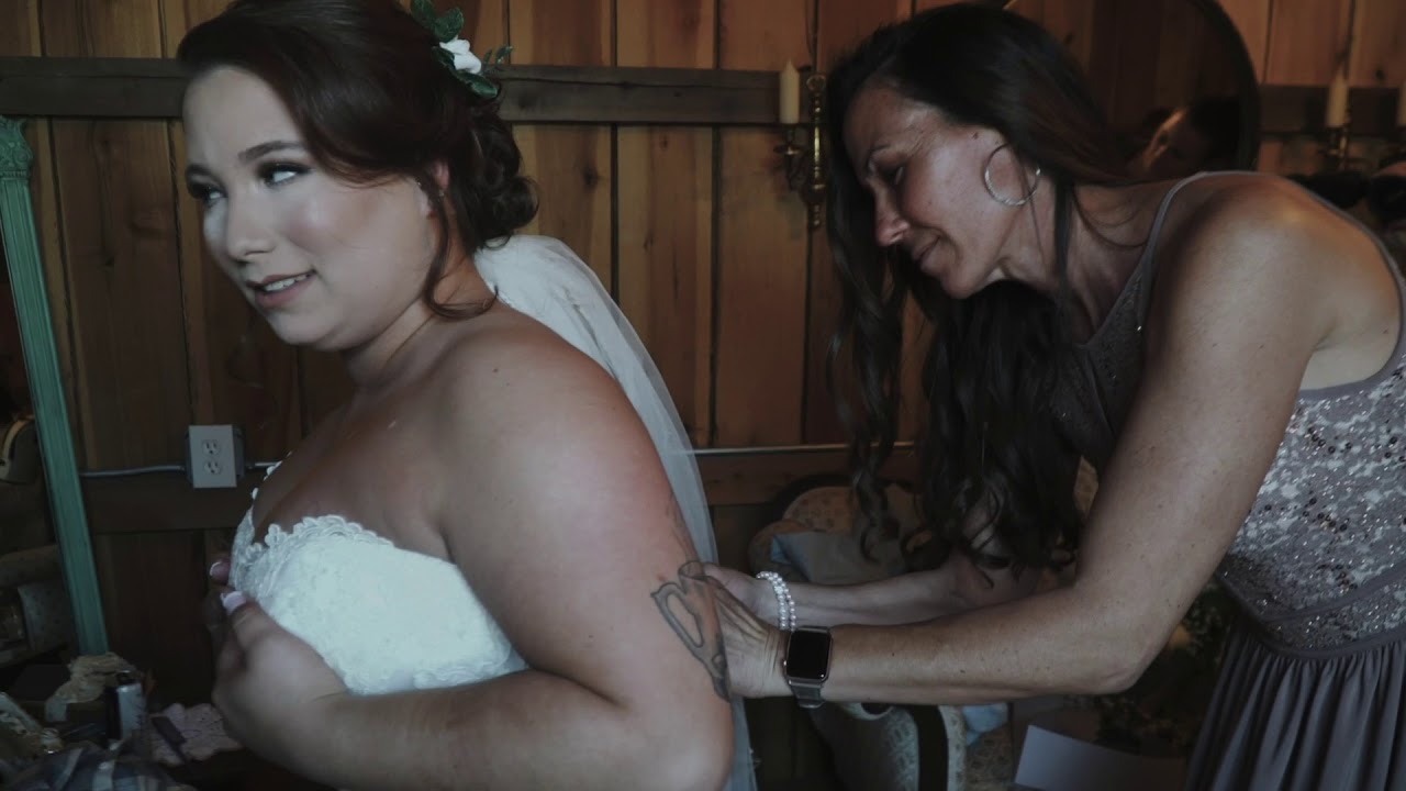 Lawrenceburg, Tennessee Barn Wedding - Arianna + John