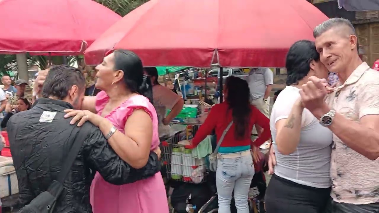 Lasfiestas lindas de parque berrio