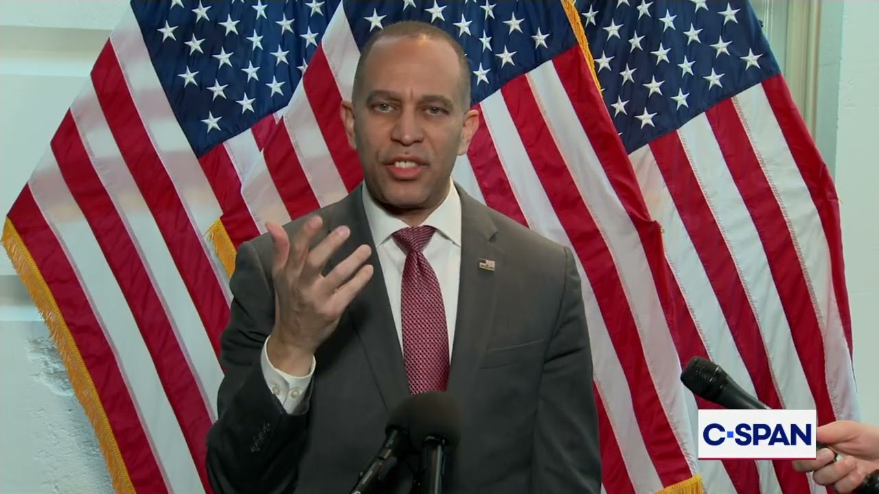 Rep. Hakeem Jeffries (D-NY) on Don Lemon Arrest