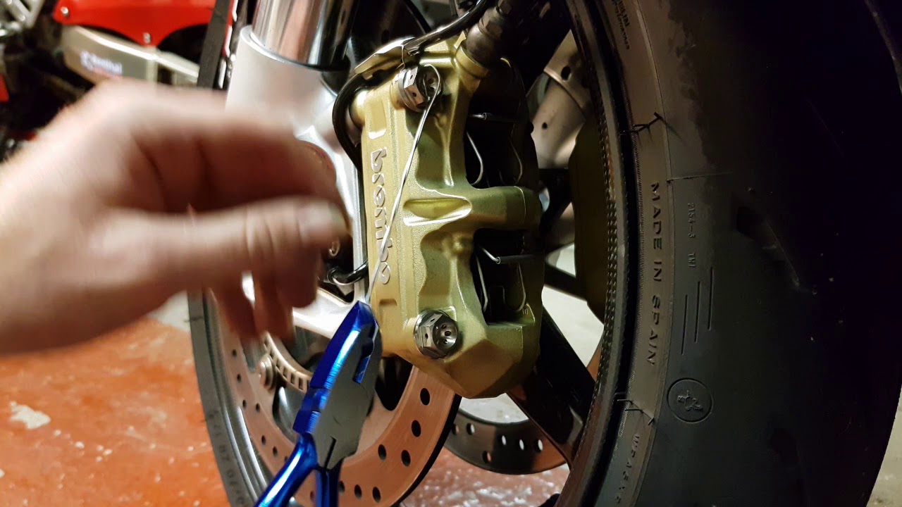How to Lockwire brake caliper bolts BMW S1000RR - Part 4 How To Lockwire Series
