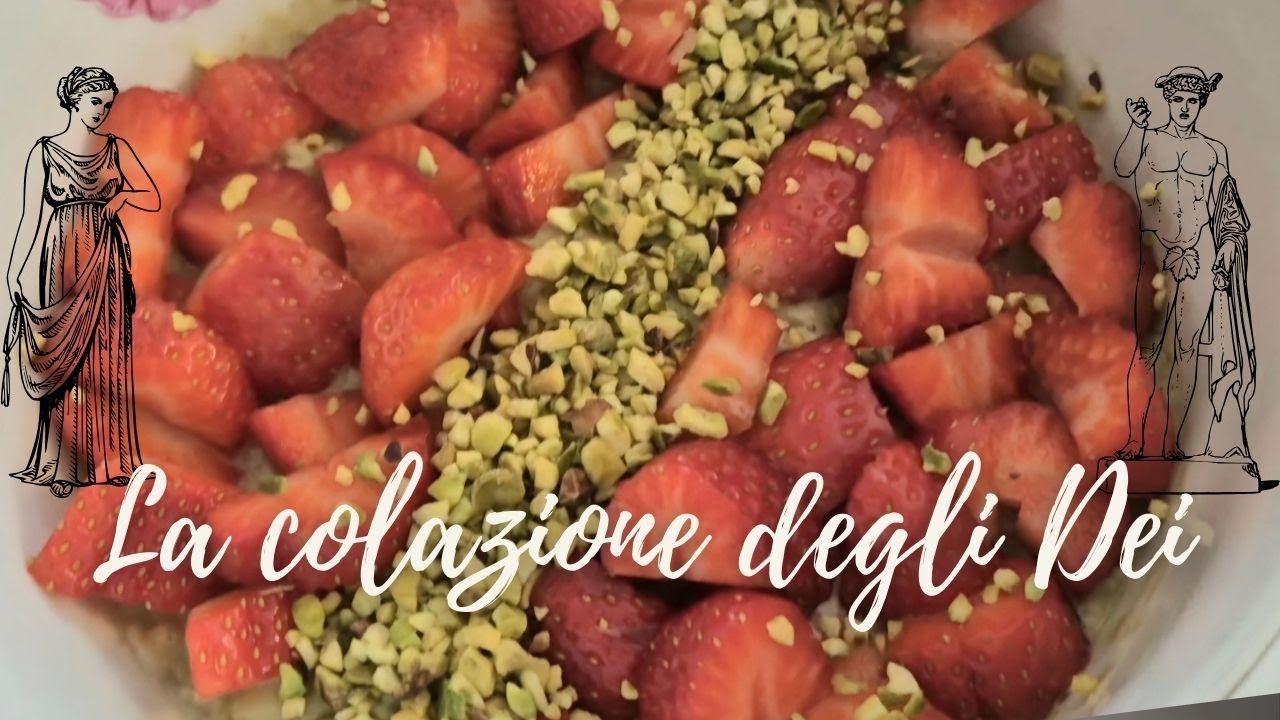 PORRIDGE CON FRAGOLE E PISTACCHI