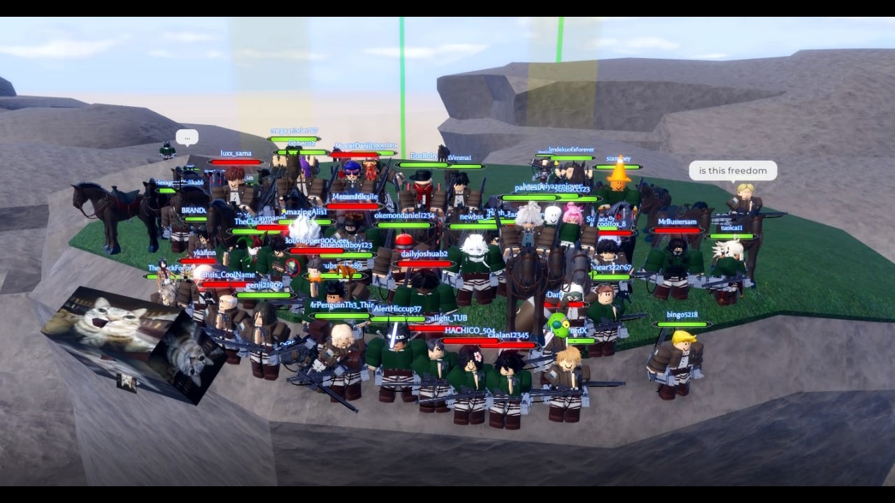 Surviving as ATTACK TITAN in 100 players event | AOT FW