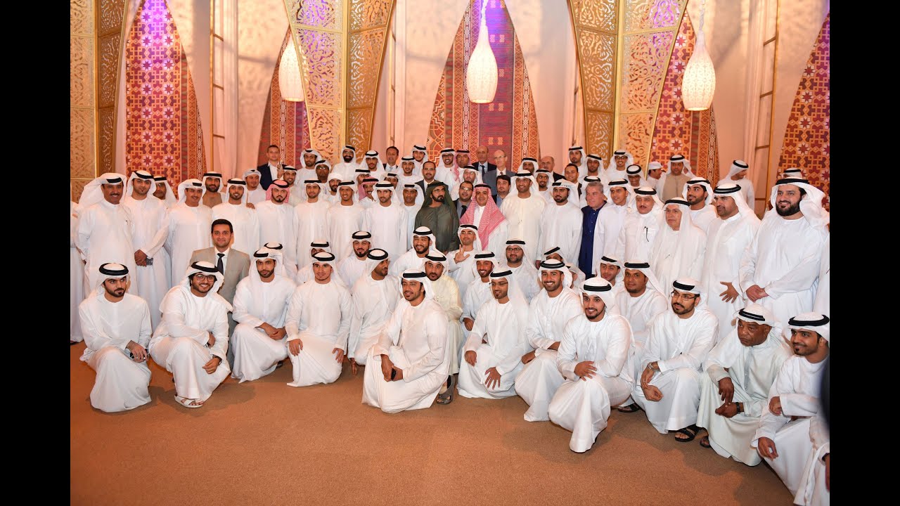 محمد بن راشد يلتقي القيادات الإعلامية المحلية والعربية والعالمية العاملة في الدولة