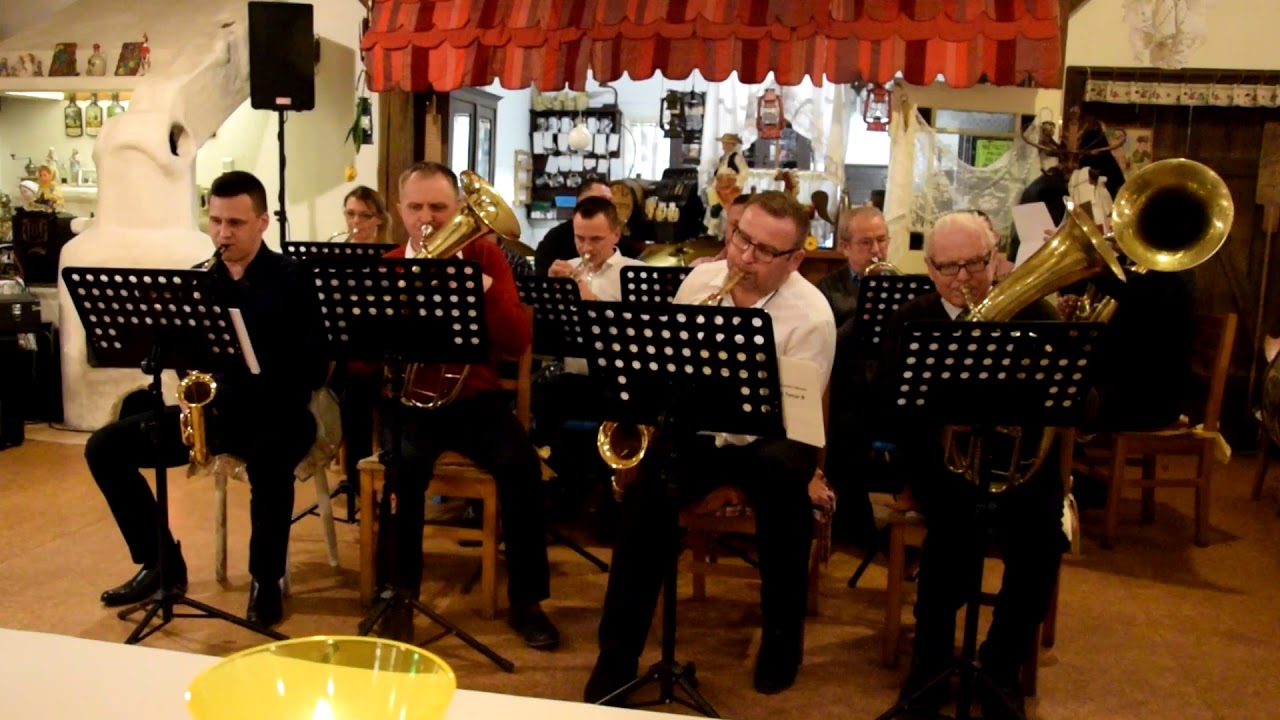 Zbuduje domek z cegieł trzynastu - Przedsiębiorcy Chocianowice