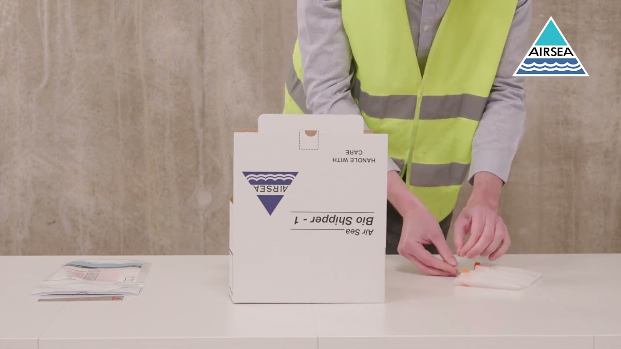 Assembly Video for Bioshipper-1, Code 761 - Class 6.2 Category B UN3373 Packaging.