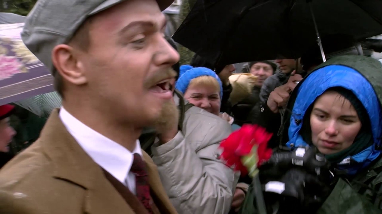 Communists Unveil Lenin Statue In Minsk Amid Protests