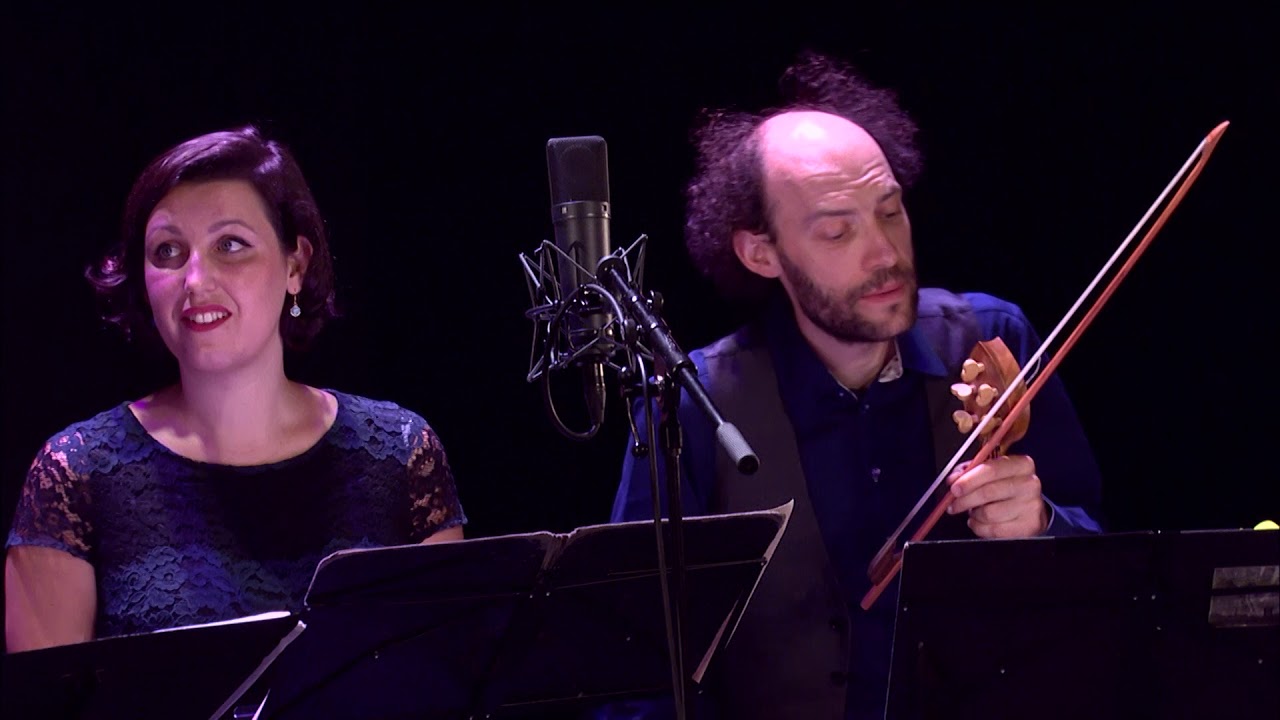 Josquin des Prez : Baisés moy ma doulce amye (Comet Musicke)