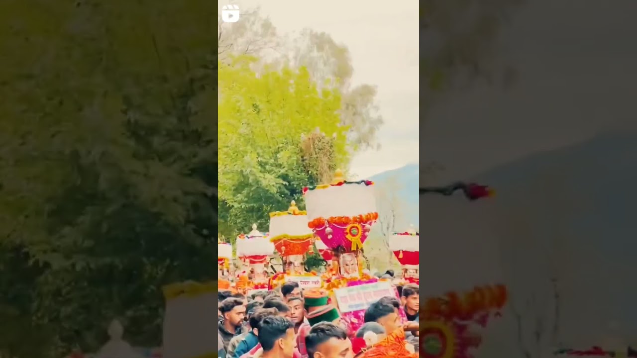 Joginder Nagar at a religious fair.       #himachal #india #hindu #jogindernagar