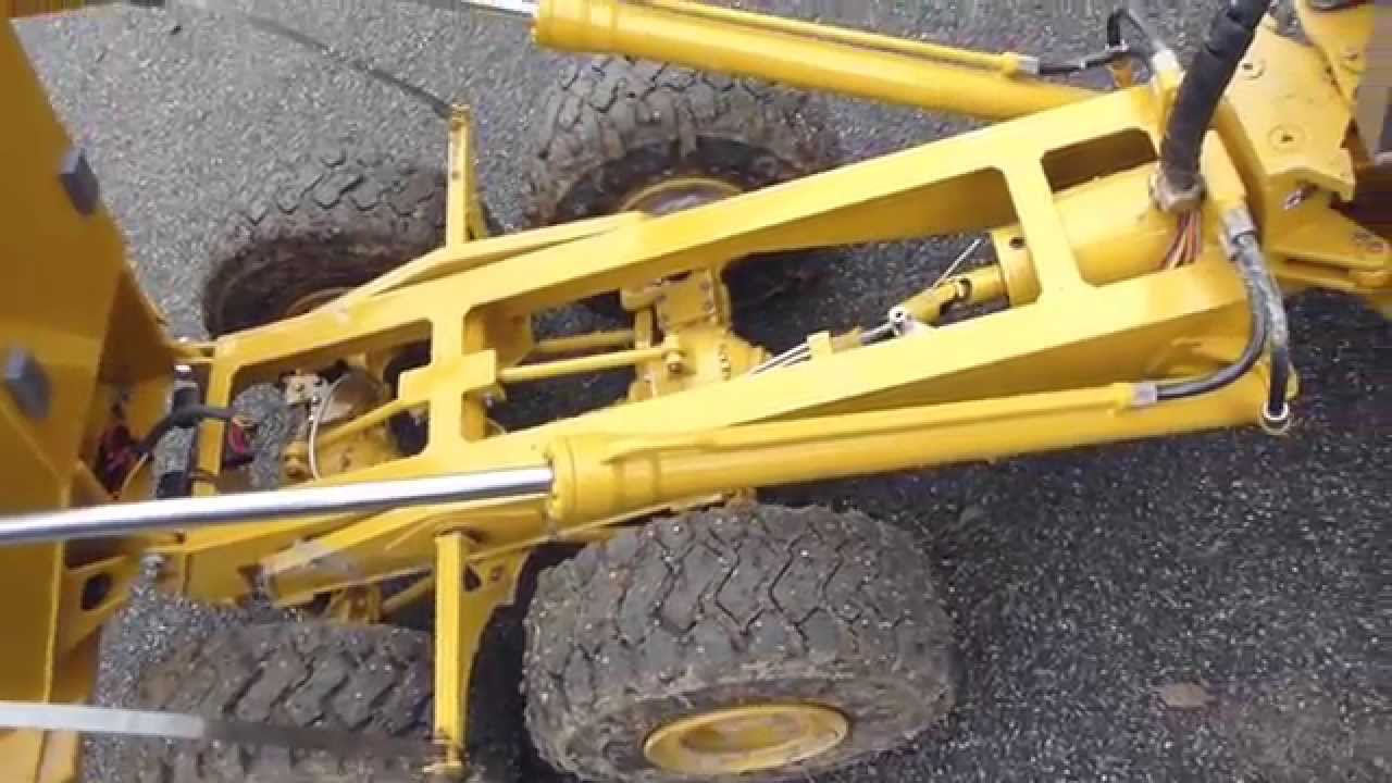 RC DUMP TRUCK BELL B35D VERY CLOSE IMPRESSIONS - THS SEIPT