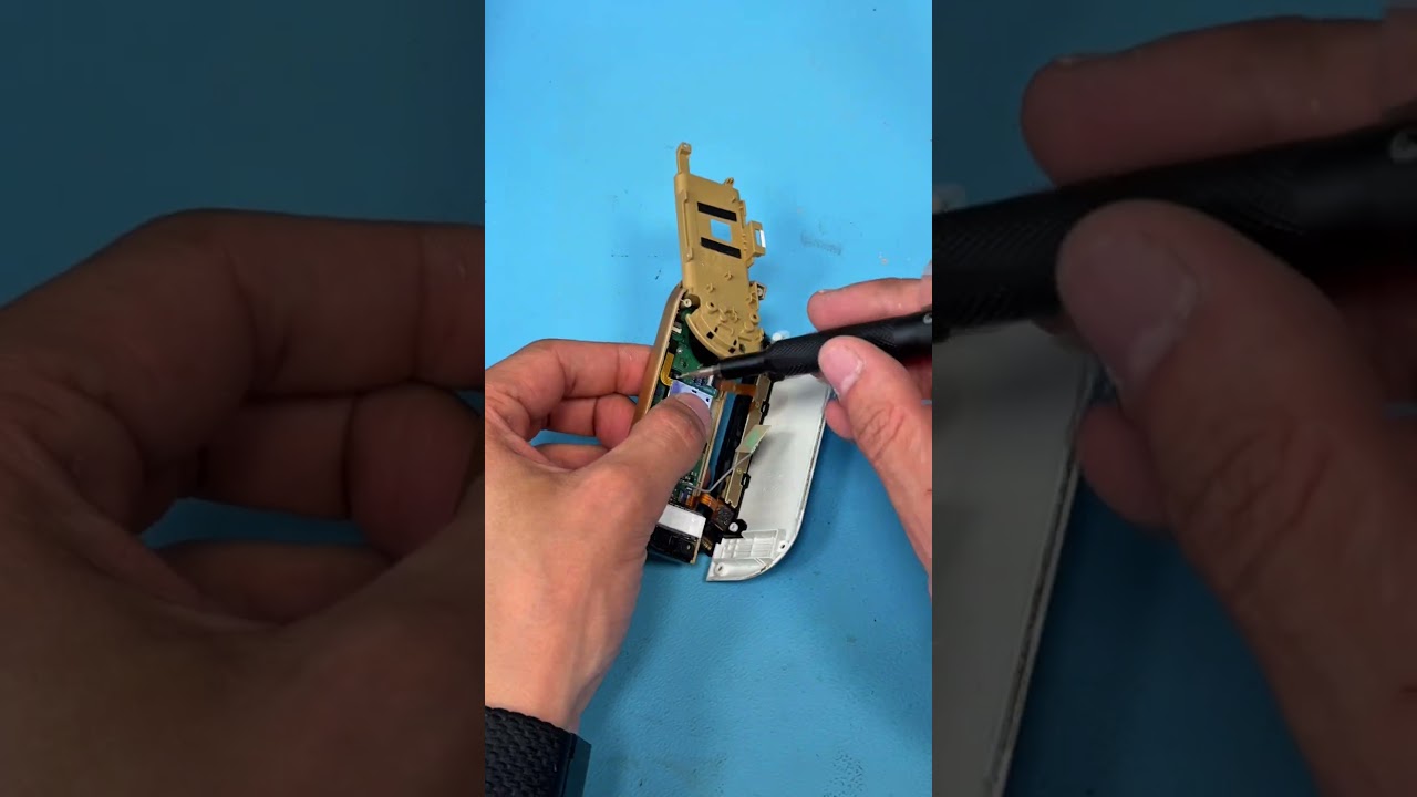 Nintendo Switch easy reparieren 🔥🤙 #electronics #repairing #gaming #nintendoswitch #diy #tutorial