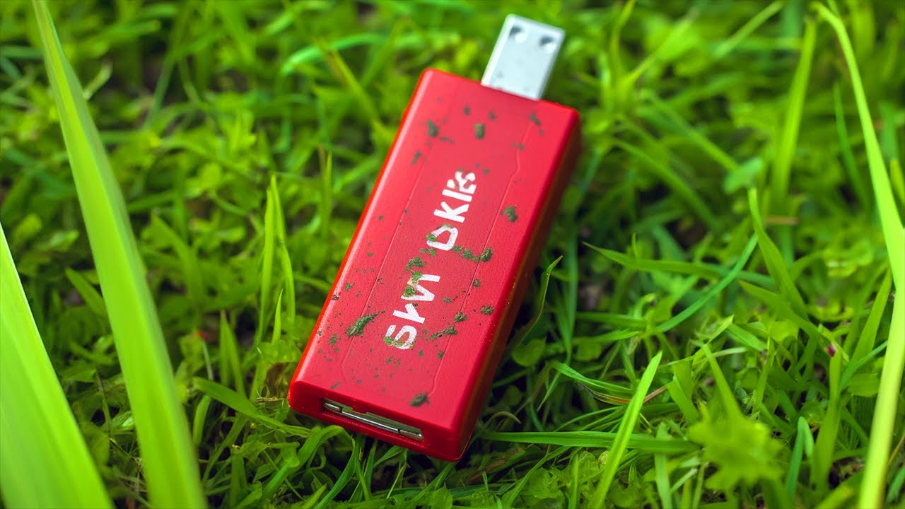 Plugging in a Random USB to See What Happens