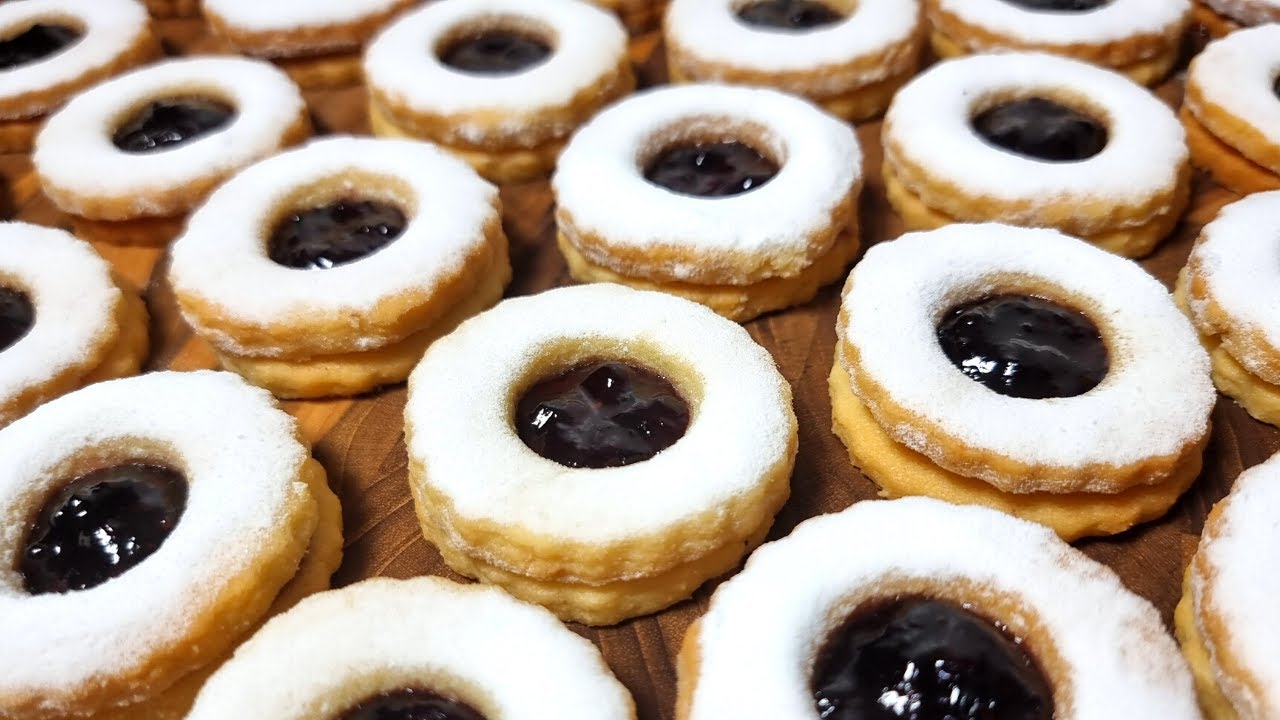 BISCOITO LINZER | BISCOITOS RECHEADOS COM GELEIA | RECEITA AUSTRÍACA