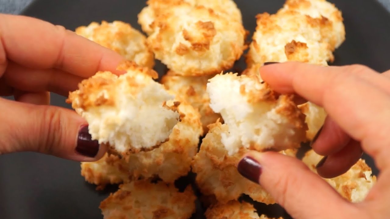Такие вкусные кокосовые конфеты за 10 минут: рецепт кокосовых макарунов легко и быстро