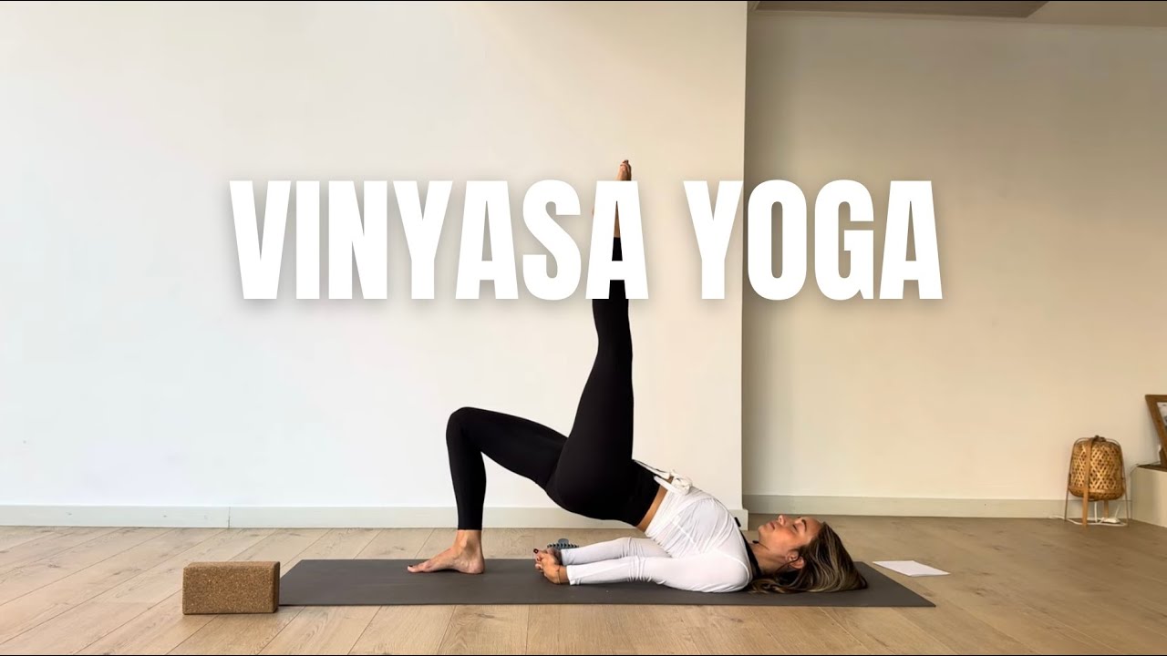 VINYASA YOGA con Ari Rey