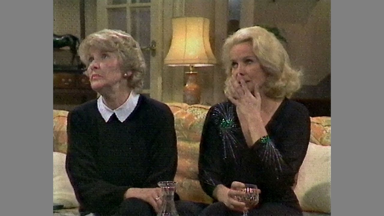 ITV LWT 1.8.1982 - Technical error: abrupt end to Nobody's Perfect + apology, continuity and adverts