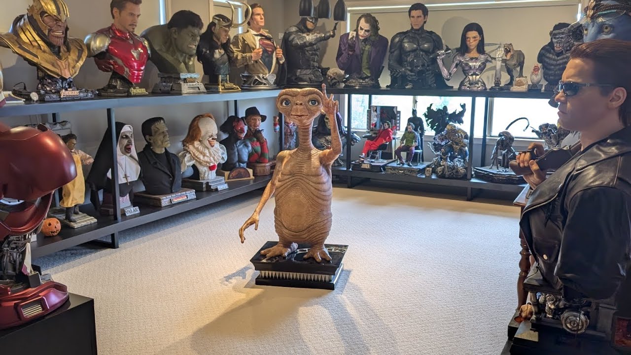 Full room tour - life size busts 1/3 statues - horror marvel DC terminator predator rocky 80s 90s 