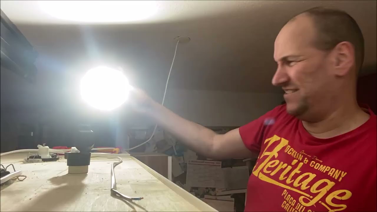 Vlog 001 Montage Philips Hue Einbaustrahler