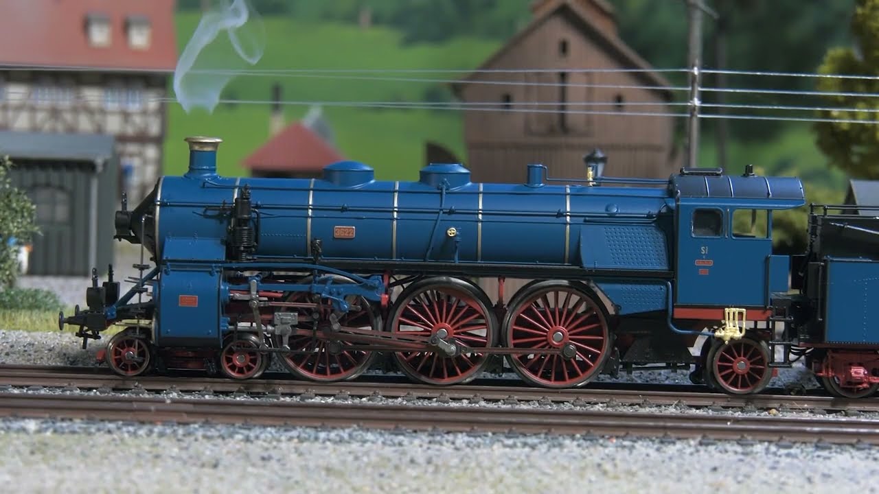 New Marklin Blue Royal Bavarian Express Train, Exclusive Model.