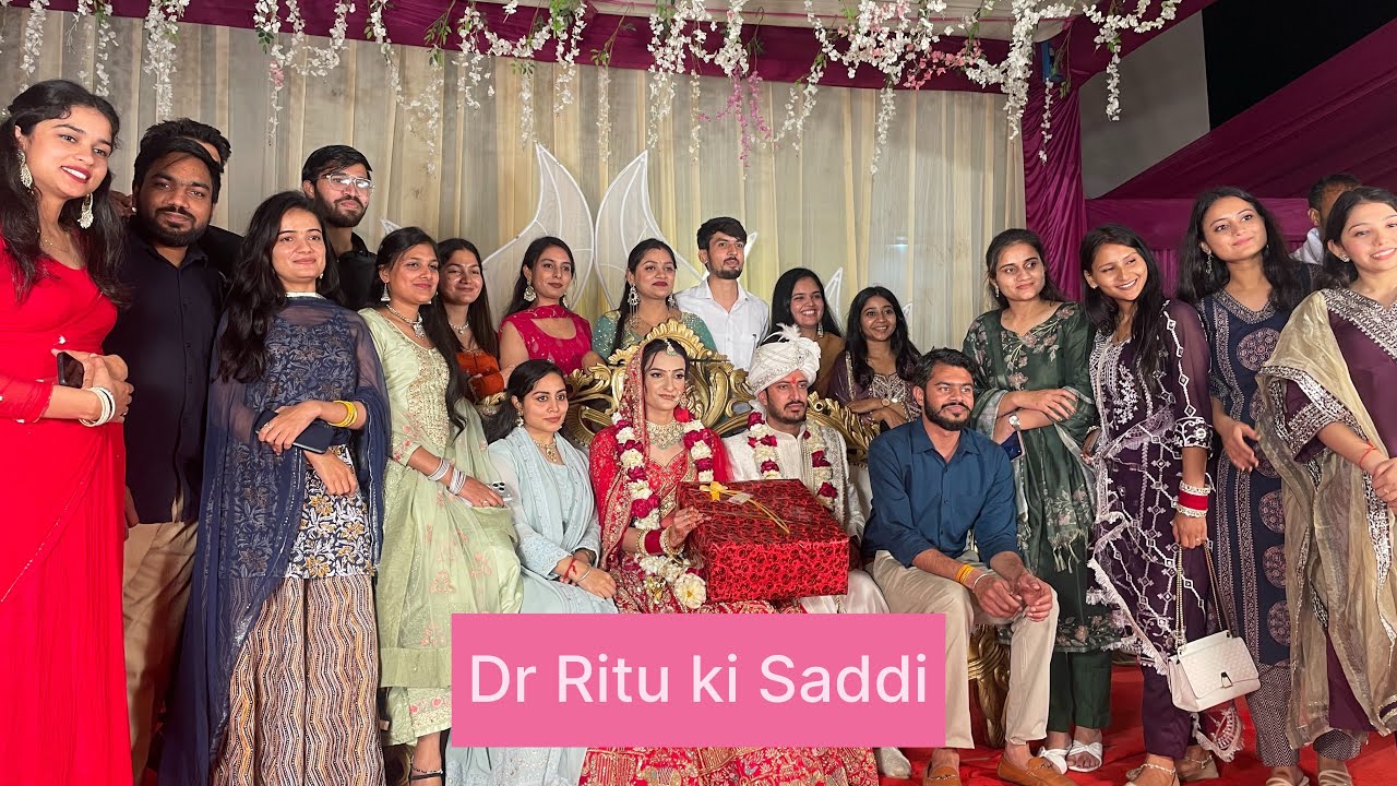 Dr Ritu ki saddi m jate wakt hui 152d toll p ladai😡😒😱