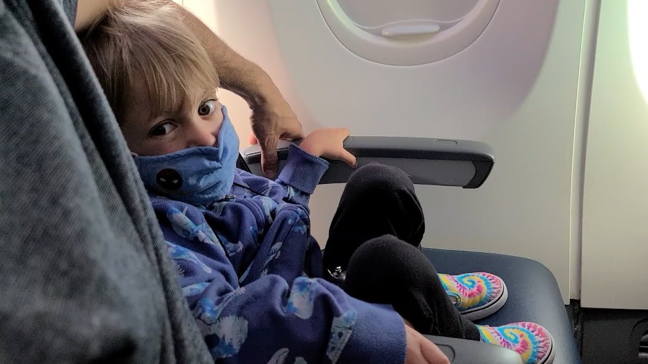 Family Kicked Off Plane Because of Son’s Disability, Mom Says